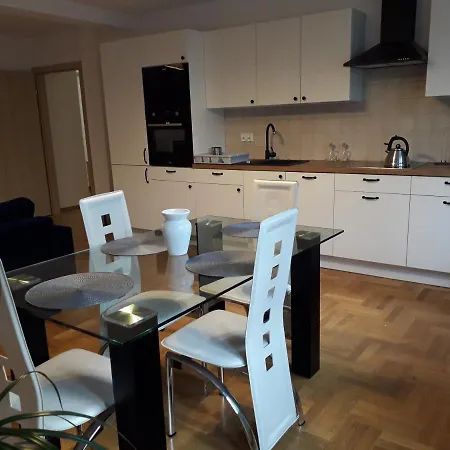 Apart- Salon Z Aneksem Kuchenym, 2 Sypialnie, Lazienka Szczecin