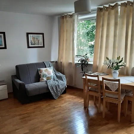 Auberge de jeunesse Apart- Salon Z Aneksem Kuchenym, 2 Sypialnie, Lazienka *